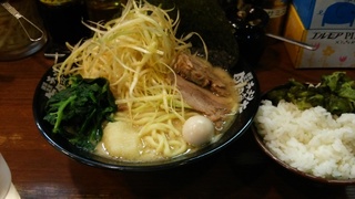 横浜家系ラーメン町田商店.jpg
